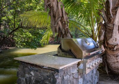 Aloha Aku Inn and Suites BBQ