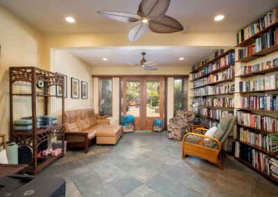 Aloha Aku Inn and Suites Common Space