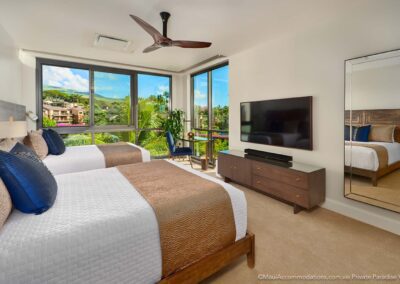 Andaz Amore Aloha 813 Twin Beds Bedroom