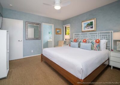 Sunny Surf E301 at Makena Surf Bedroom