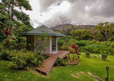 Iao Valley Inn Cottage Massage Gazebo