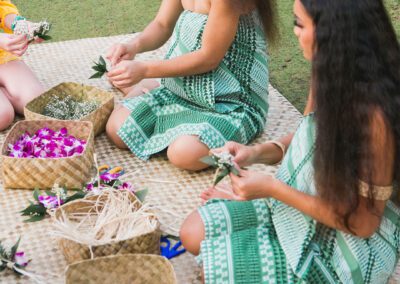 Andaz Luau Maui Lei Making