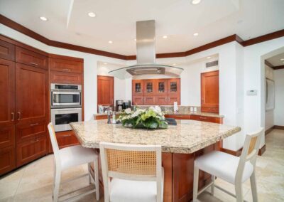 The Palm Coast F202 Wailea Beach Villas Kitchen