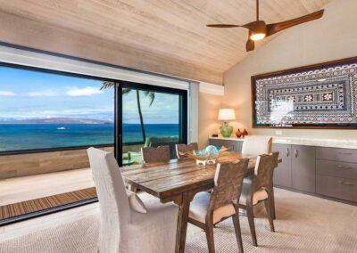Makena Surf F302 Dining Area